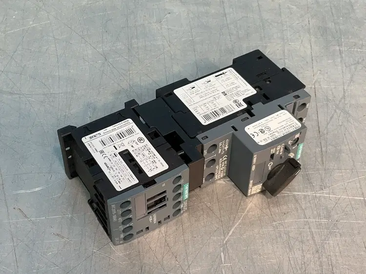 Used SIEMENS 3RV20110HA10 PLC Contactors Ohio US | HGR 24 #1312286