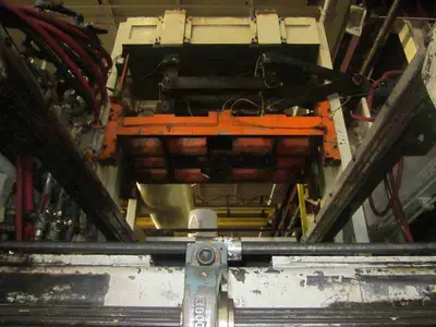 LYLE 150FH Thermoformer Web Fed Type | Perry Equipment (34)