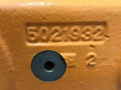 USED CINCINNATI MILACRON 5021932