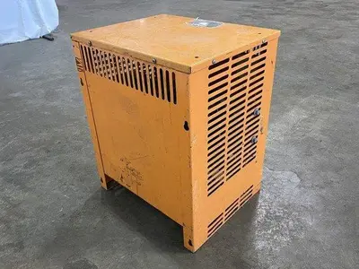 USED 1991 GNB BATTERIES (CANADA) INC. 90D18GTD600-K