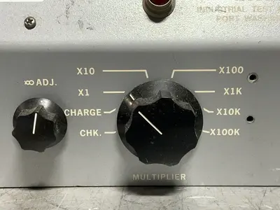 Used INDUSTRIAL TEST EQUIPMENT CO 1620B Electrometer/ High Resistance Meters Ohio US | HGR 24 #1288721