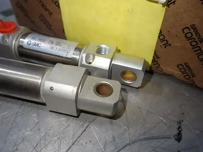USED SMC CM2E2025A