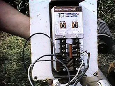 QTY. 1. MOORE INDUSTRIES T.C.T. THERMOCOUPLE TRANS...