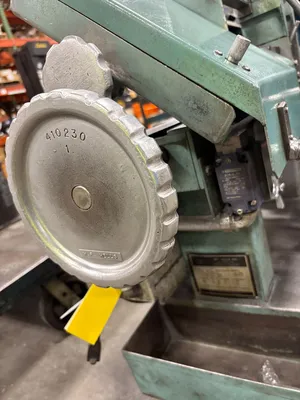 W.F. WELLS INC. AC-7 Horizontal Band Saws | ESS Industrial Equipment Sales (8)
