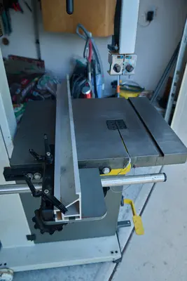 2013 LAGUNA ITALIAN LT18 BANDSAW Saws, Band, Vertical | Star Equipment Co., Inc. (3)
