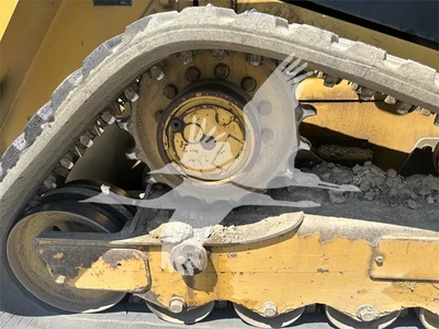 USED 2017 CATERPILLAR 279D