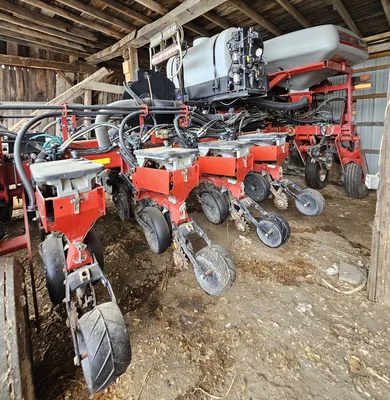 CASE IH 1250 Planters | Iron Listing (36)