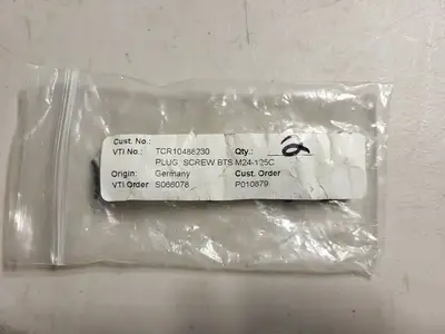 1" Screw Plug M24-125C