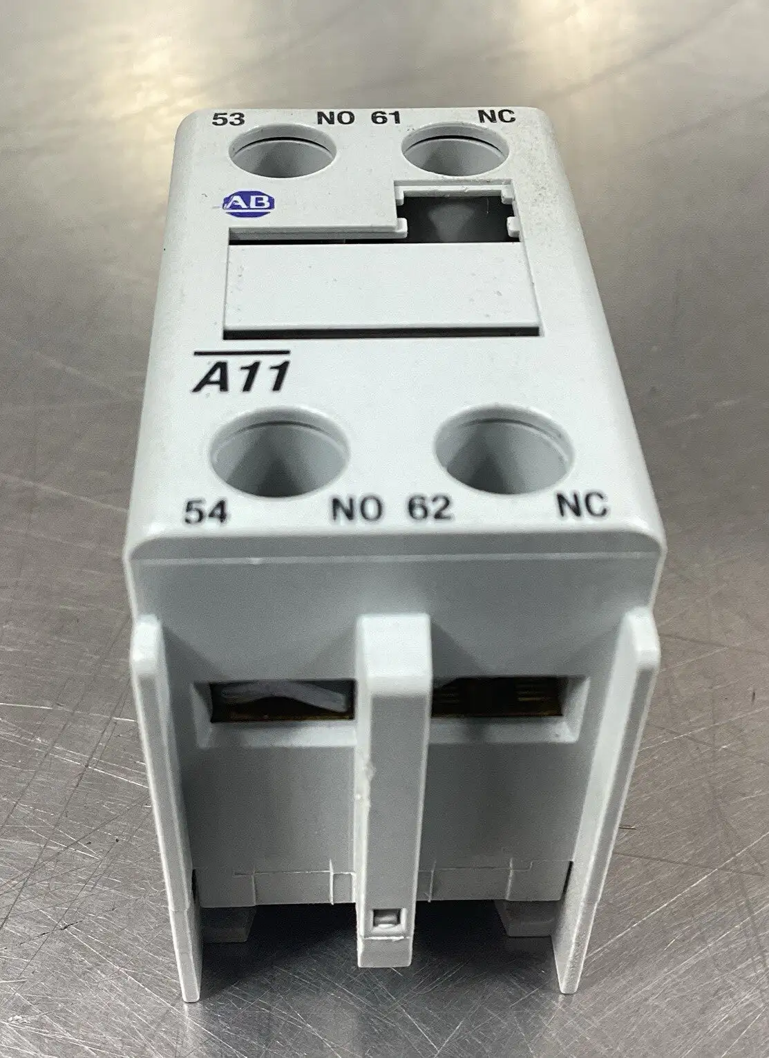 USED Allen-Bradley 100-F SER.B A11