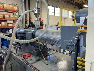 2002 NISSEI FN4000 Injection Molding Horizontal/Vertical | Machinery Network (5)