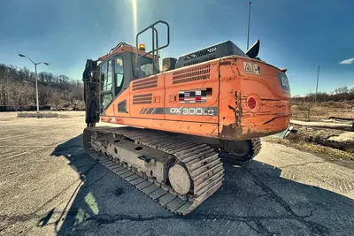 Used 2014 DOOSAN DX300LC-5 Excavators Louisiana US | Proxy Equipment #1388561