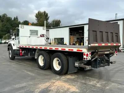 Used 2009 INTERNATIONAL 7500 Bucket (boom) trucks Washington US | Puget Sound Truck Sales #1541005