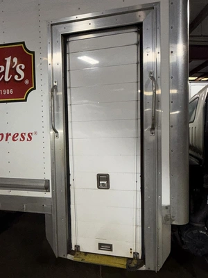 Used 2014 ISUZU NPR-HD 18' BOX TRUCK Box trucks Ohio US | Miedema Asset Management Group #1709369