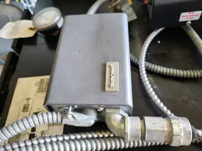 USED ENERGYLOGIC EL-500B