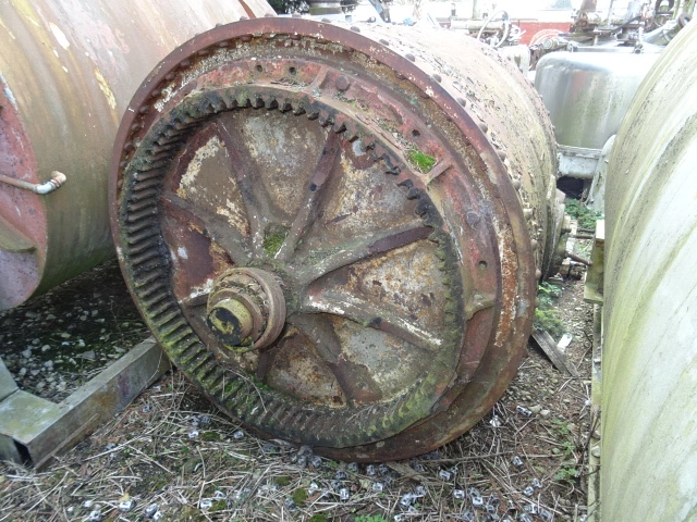 William Boulton Porcelain Lined Bore Mill 1350L