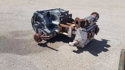 USED DOWELL PG03 3.25X5 TRIPLEX CEMENTING PUMP