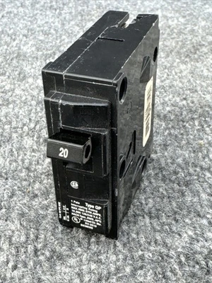 Used Siemens Q120 Circuit Breakers California US | Davliegogo LLC #1706678