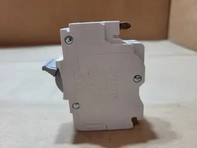 Used FEDERAL PIONEER NC240 Circuit Breakers British Columbia CA | Lenmark #1488969