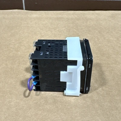 USED Omron E5CC-QX3D5M-000
