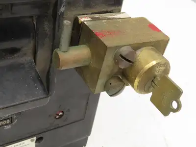 Westinghouse AB De-Ion Circuit Breaker 1000A 3-Pole Shunt 600VAC Mag Trip