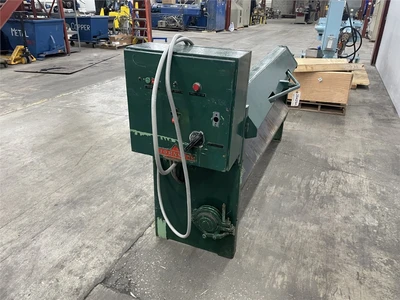 48" Famco Shear, 14 Gauge, Model E12400, S/N S-170124