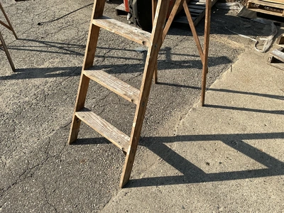 Used _UNKNOWN_ _UNKNOWN_ Ladders Michigan US | Miedema Asset Management Group #1311529
