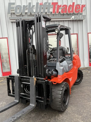 USED 2012 TOYOTA 7FGU35