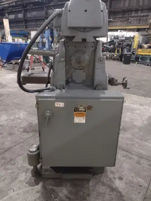 #205 K&T MILWAUKEE KEARNEY AND TRECKER MODEL #205 S-12 HORIZONTAL MILL WITH TOOLMAKERS VERTICAL HEAD: STOCK #22495