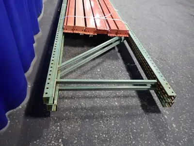 Pallet Racking - Teardrop