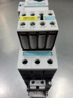 USED Siemens 3RV1031-4AA10 Circuit Breaker w/3RT1033-1B..0 Contactor