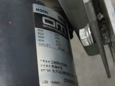 NKE CSB89A-PS-500-1255-180-90W-3 Plastic Chain Conveyor 2-Row 220V 3PH 20"x55"