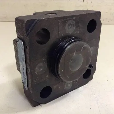 USED VICKERS CVCS25D1S210S19