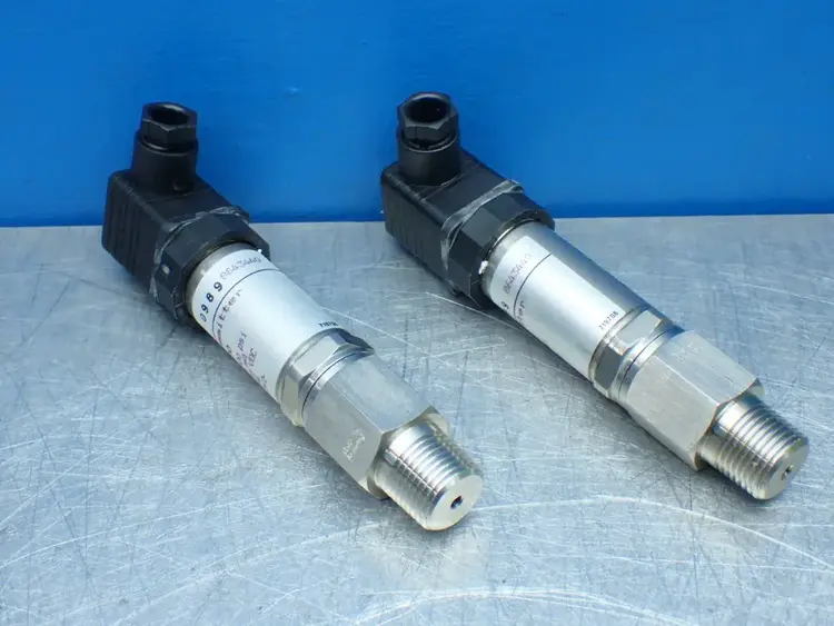 Used WIKA 891.14.520 Pressure Transmitters Ohio US | HGR 24 #831546