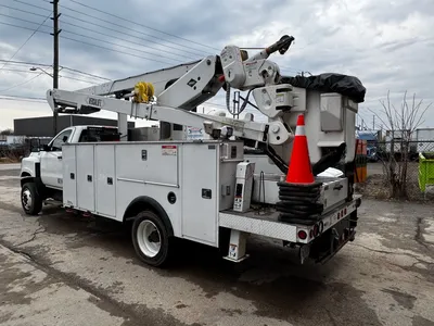 USED 2020 VERSA-LIFT VST-52-MHI
