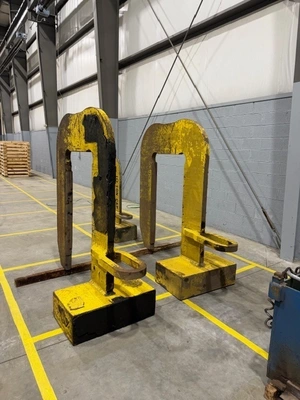 BUSHMAN 70,000Lbs C-Hook Coil Handling | Midwest Machinery, LLC (3)