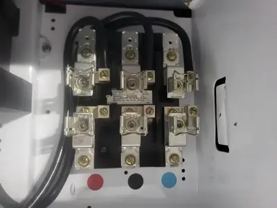 MCC Unit 100/200 Amp Disconnect Switch