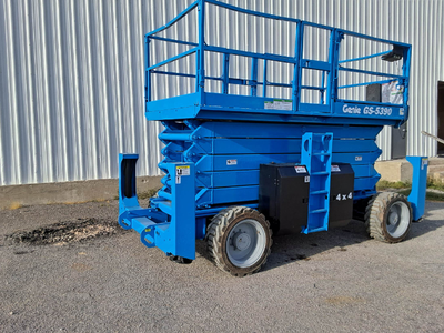 Used 2016 Genie GS-5390 RT Scissor Lifters Texas US | Stack Equipment #925033