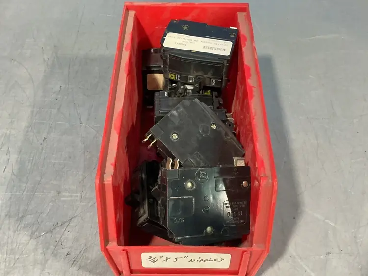 Used SQUARE D _UNKNOWN_ Circuit Breakers Ohio US | HGR 24 #1508127