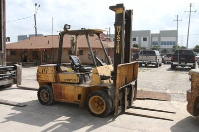 Hyster H80XL 8,000 lbs Cap Forklift (LOCATION: Schertz, TX)