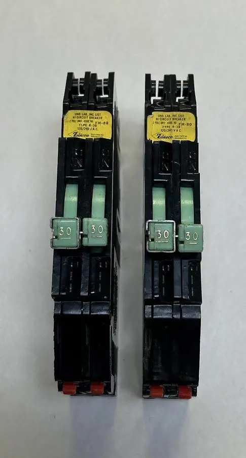Used ZINSCO R-38 Circuit Breakers | Surplus Asset Holdings #1189148