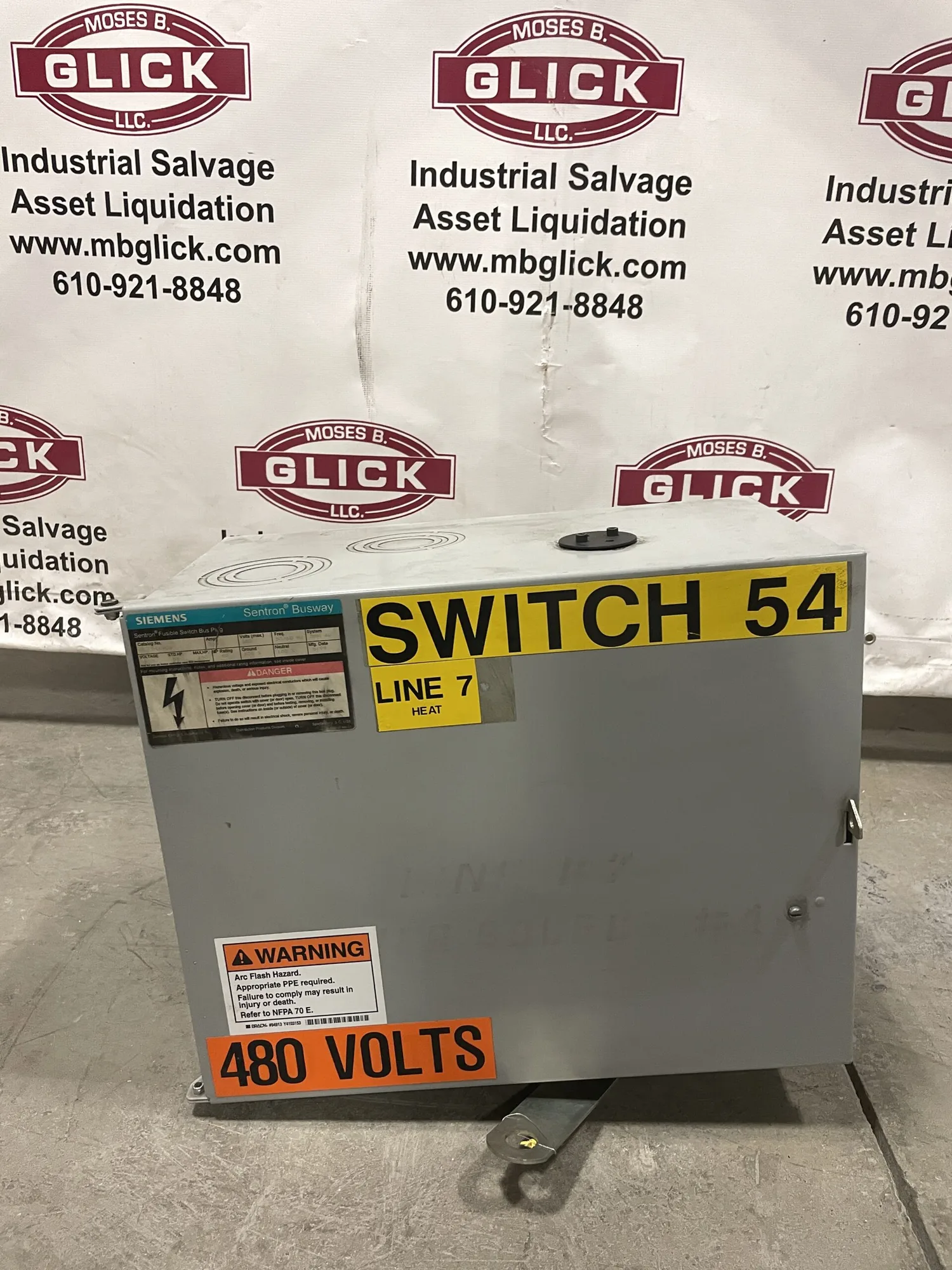 Siemens Sentron SLID46400 200A Fusible Busway Switch Bus Plug 50-150HP