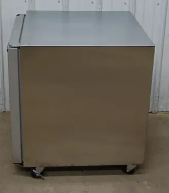 142-1150 Silver King 27 Inch Under Counter Cooler