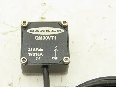 Banner QM30VT1 Industrial Vibration Temperature Sensor Magnetic Mount 80" Cord