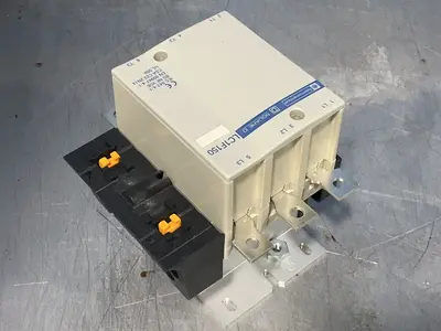 New | in-Stock TELEMECANIQUE LC1F150 Relays & Switches Ohio US | HGR 24 #1357406