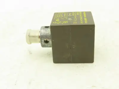 Turck Uprox Bi20U-CA40-AP6X2-H1141/S1669 Proximity Switch 10-30VDC 4 Pin