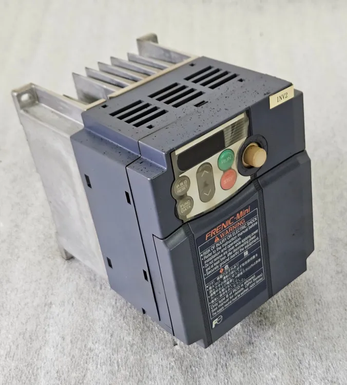 Used FUJI ELECTRIC FRN2.2C1S-2J Electronics & Components Ohio US | Great American Equipment Company #1356814