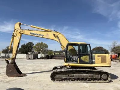 Used 2005 KOMATSU PC200LC-7L Excavators Texas US | Proxy Equipment #1383062