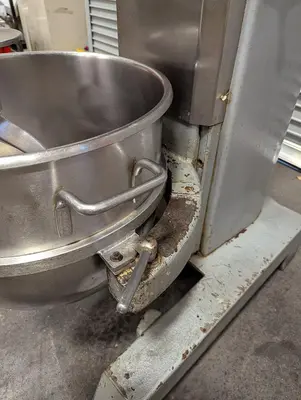 USED HOBART H-600