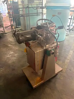 Used _UNKNOWN_ _UNKNOWN_ Portable Mixers Ohio US | Myron Bowling Auctioneers Inc #1504514