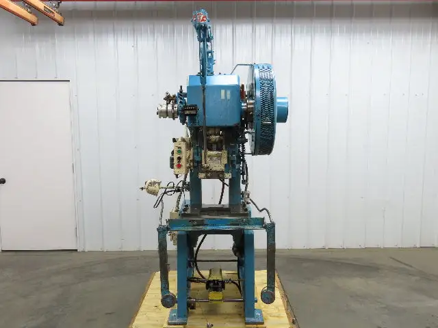 Used L&J _UNKNOWN_ O.B.I. Presses Indiana US | Arrow Industrial #617458